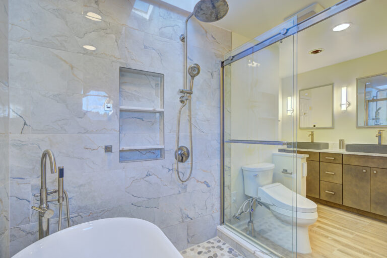 PB304769_70_71_73_Fusion-Interior